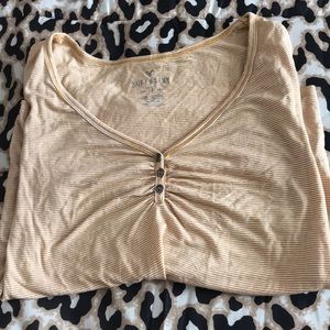 American Eagle tee